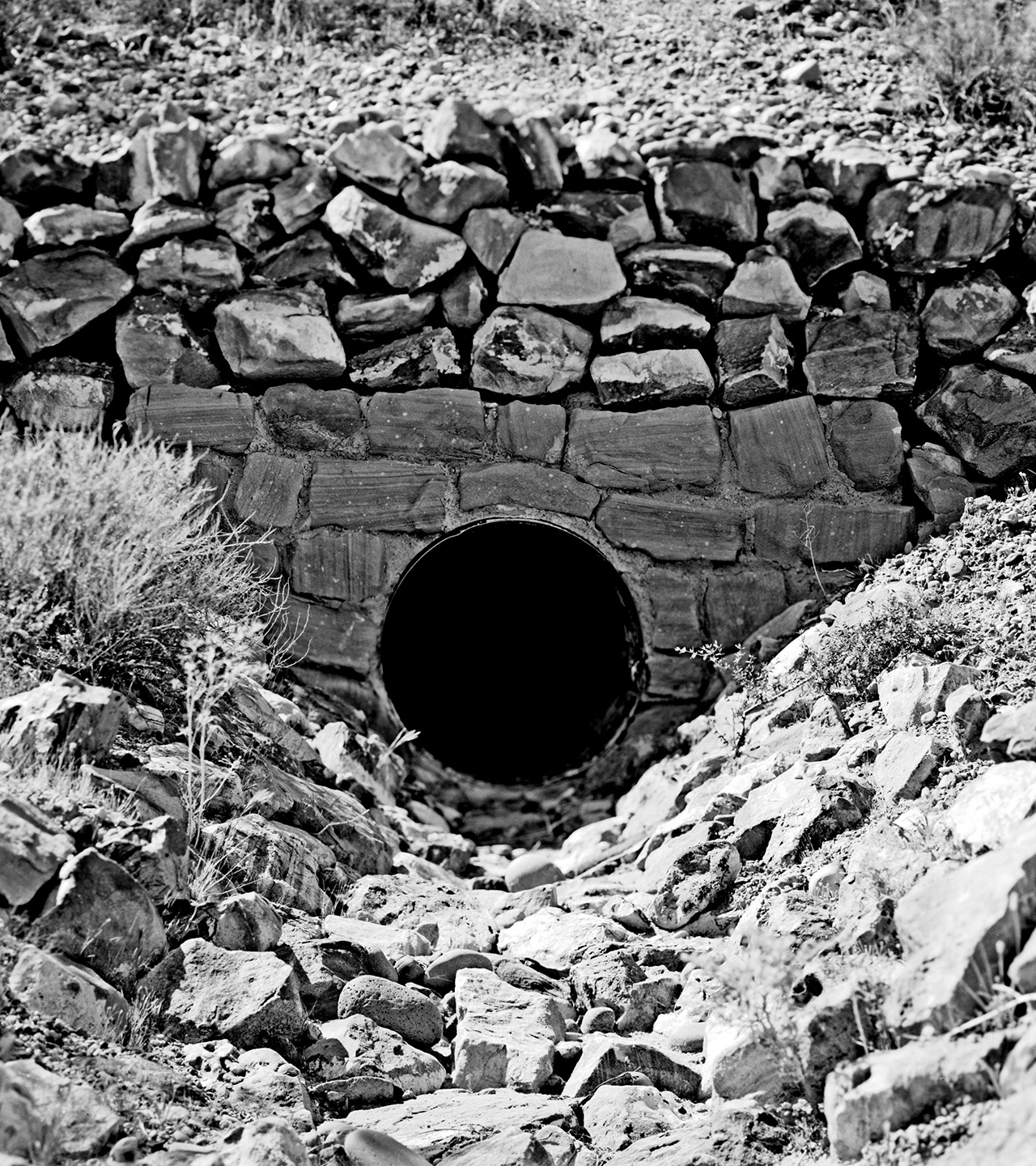 Special type culvert headwall, Culvert No. 58 Outlet, view to south - Route No. 1-Overton-Lake Mead Road, Culverts and Headwalls, 6 miles south of Overton, Overton, Clark County, NV